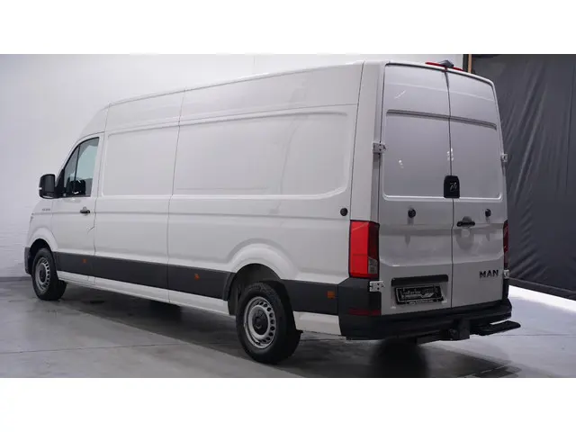 MAN TGE 3.180 180 pk DSG Aut. L4H3 Apple Carplay, Camera 270 Graden Achterdeuren, Laadruimte Pakket,...