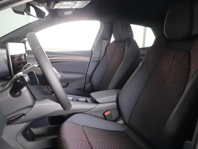 Cupra Raval