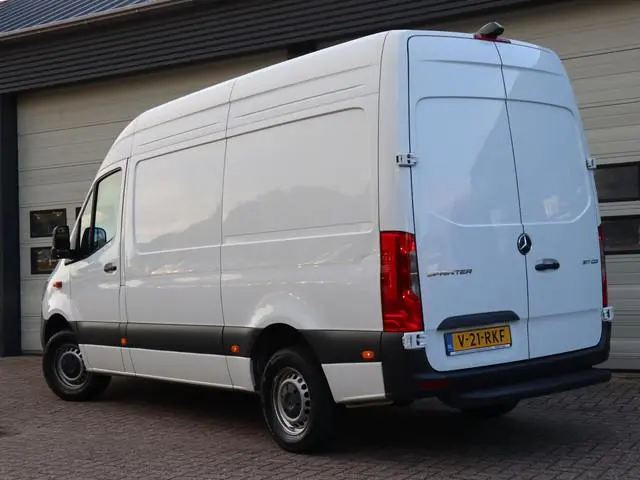 Mercedes-Benz Sprinter 317 CDI Euro 6 Automaat L2H2 - Airco - Cruise