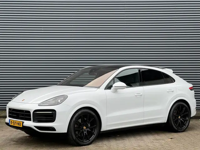 Porsche Cayenne Coupé 3.0 E-Hybrid Carrarawit Metallic Panoramadak Luchtvering Sport-Chrono Achteras...