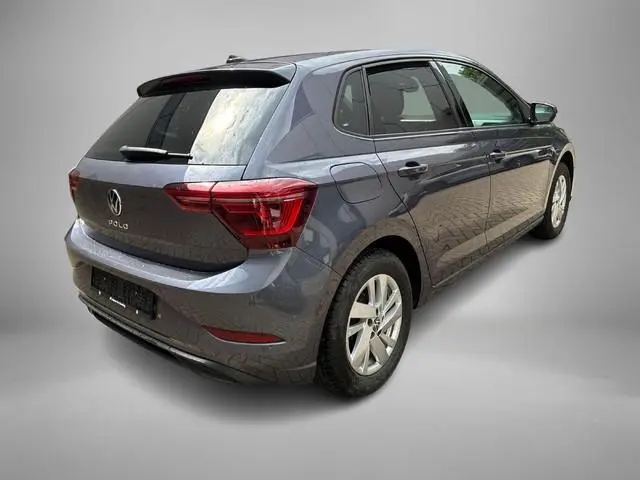 Volkswagen Polo 1.0 TSI 95pk DSG Style · Apple/Android Car Play · Dodehoeksensor · Stoelverwarming ·...