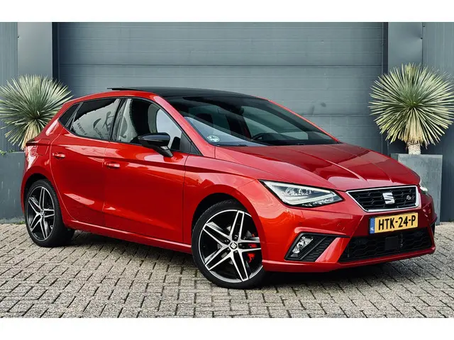 SEAT Ibiza 1.0 TSI FR Pano/Automaat/Camera Alcantara/apple
