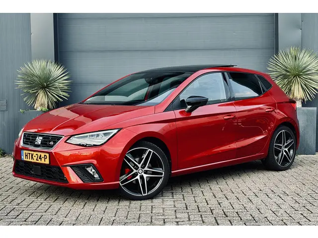 SEAT Ibiza 1.0 TSI FR Pano/Automaat/Camera Alcantara/apple