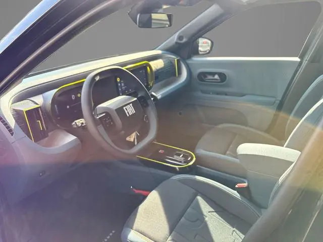 Fiat Grande Panda 1.2 Hybrid ICON | Apple carplay/Android Auto | Airco | Parkeersensoren | Dakrails...