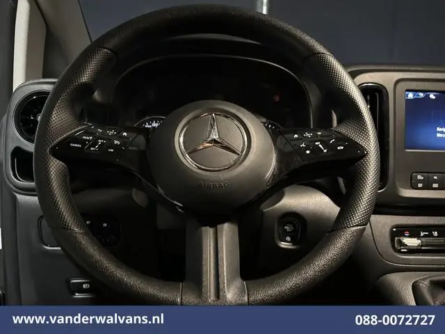 Mercedes-Benz Vito 114 CDI 136pk L2H1 Euro6 Airco | Camera | Cruisecontrol | Parkeersensoren Bijrijd...
