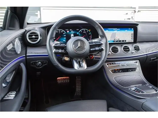 Mercedes-Benz E-Klasse Estate 53 AMG 4MATIC Premium 360 Cam Panodak Burmester Ambient 360 Cam Leer A...