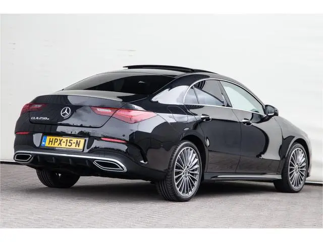 Mercedes-Benz CLA-klasse 250 e AMG Premium, Pano, Burmester, Facelift 2024