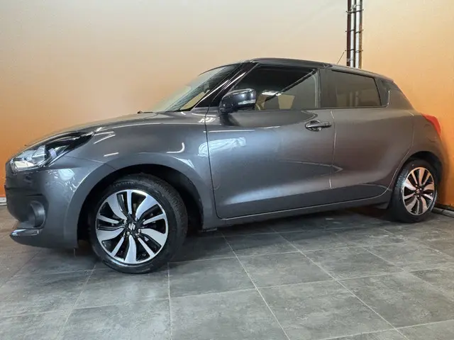 Suzuki Swift 1.2 Stijl Smart Hybrid navi | camera | adaptive cruise lmv | stoelverwarming