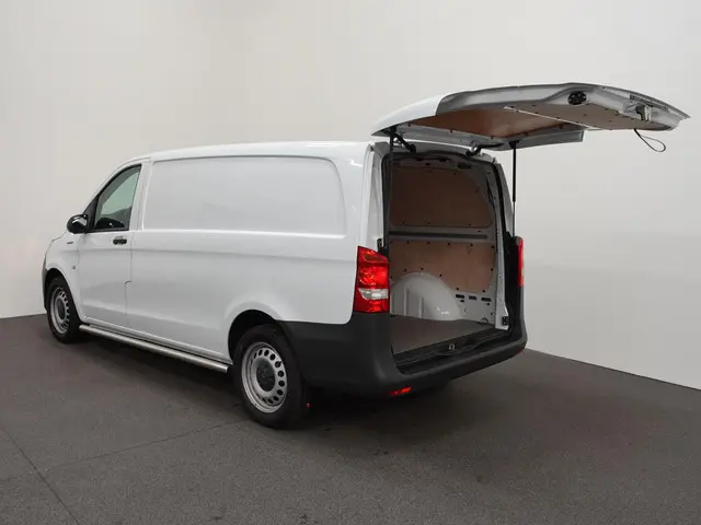 Mercedes-Benz eVito