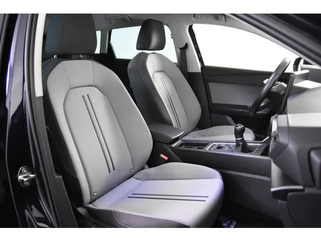SEAT Leon ST Move *1ste Eigenaar*Navigatie*PDC*Carplay*DAB*