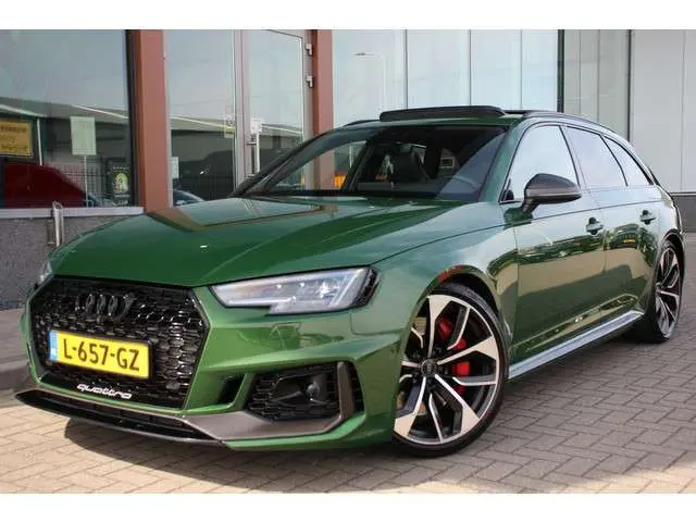 Audi A4 Avant 2.9 TFSI RS 4 quattro Pro Line Plus | Pano | Carbon | Massage | Head Up
