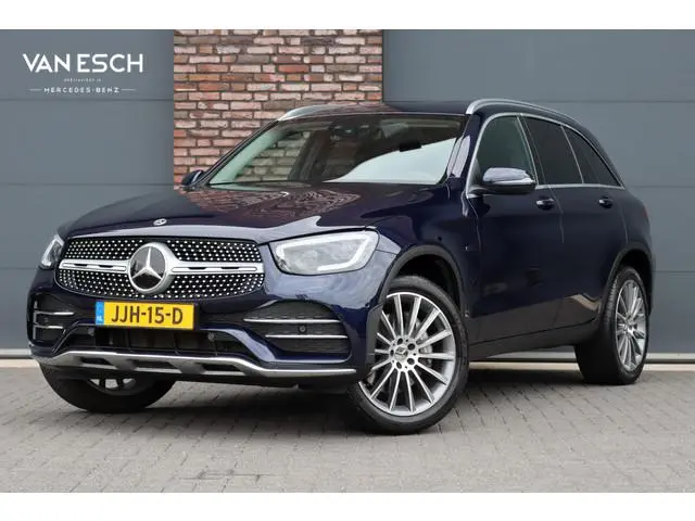Mercedes-Benz GLC-klasse 300e 4MATIC AMG Line | Distronic+ | Memory | Trekhaak | HUD | Verwarmd Stuu...
