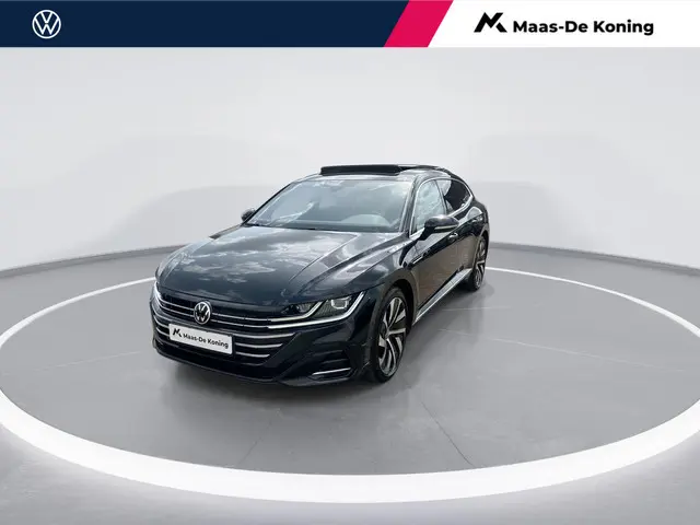 Volkswagen Arteon Shooting Brake 1.4TSIeHybrid 160kW/218PK R-Line DSG · Panoramadak · Leder/Alcantar...