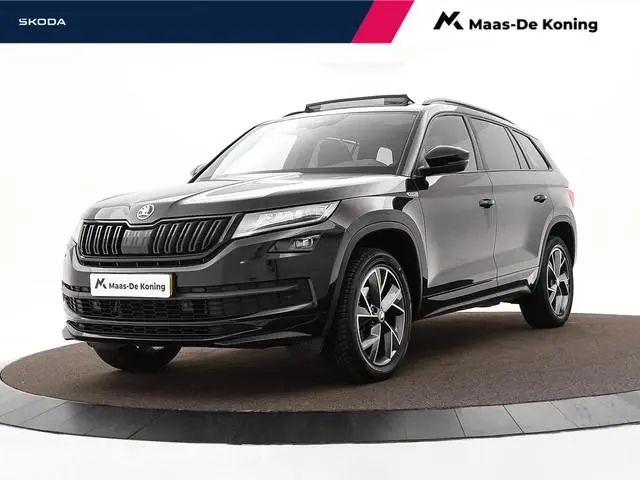 Skoda Kodiaq 1.5 TSI 150pk DSG Sportline · Camera · Panoramadak · Apple/Android Car Play · Elek Voor...