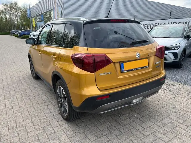 Suzuki Vitara 1.5 HYBRID STYLE Keyless | Stoelverwarming | Adaptive Cruise