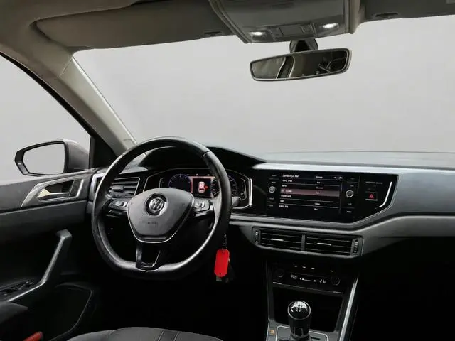 Volkswagen Polo 1.0 TSI 95PK HIGHLINE VIRTUAL/ACC/CARPLAY
