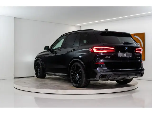 BMW X5 xDrive45e High Executive M-Sport 394PK | Pano | Individual | Sfeer | Crystal | 22'' | 12 MND Garantie