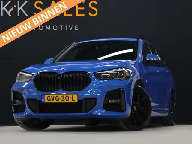 BMW X1 xDrive25e M Sport [HEAD UP DISPLAY,  APPLE CARPLAY, CAMERA, ELEK ACHTERKLEP,  CRUISE CONTROL,...