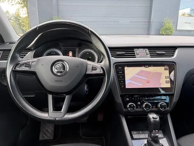 Skoda Octavia Combi 1.5 TSI Greentech Style Business 2e Eigenaar,Draadloze telefoonlader,Carplay,Cam...