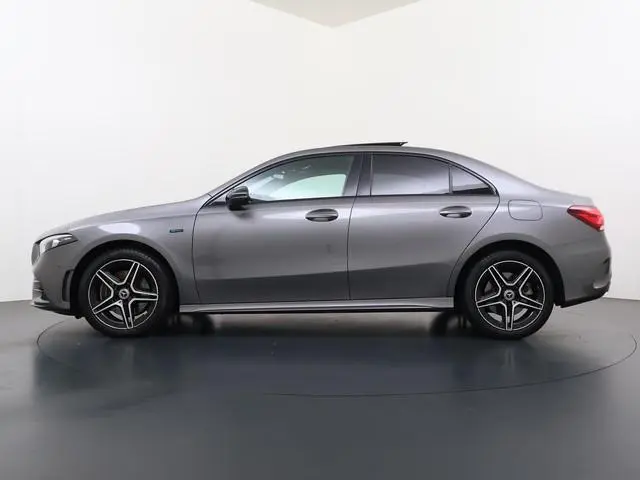 Mercedes-Benz A-klasse 250 e Business Solution AMG Limited | Pano | AppleCarplay/AndroidAuto | Dodeh...