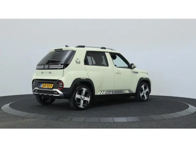 Hyundai INSTER Evolve 49 kWh | Private Lease 469 p.m. |