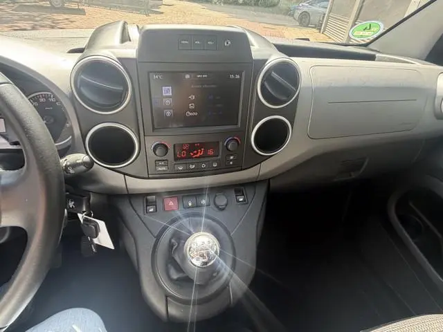 Peugeot Partner