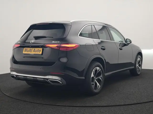 Mercedes-Benz GLC-klasse 300e 4MATIC Avantgarde PHEV 313pk Dealer O.H. | Camera | Lederen Sportstoel...