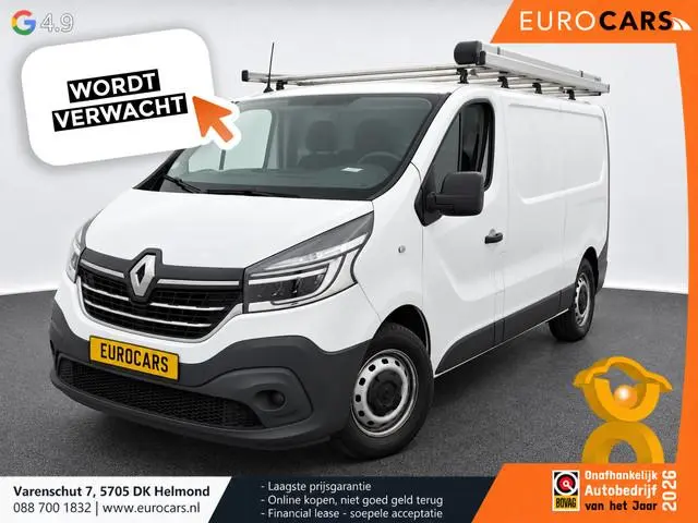 Renault Trafic 2.0 dCi 120pk L2H1 Comfort Imperiaal Parkeerhulp achter Airco DAB Bluetooth