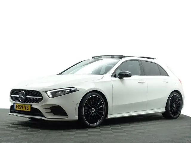 Mercedes-Benz A-klasse 250 AMG Night Edition Design aut- Panoramadak, Sfeerverlichting, Dynamic sele...