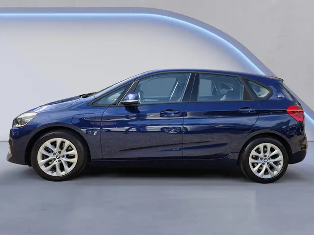 BMW 2-serie Active Tourer 225xe iPerformance /Apple Carplay/Parkeersens.V+A+CAM./Elektr. klep/Stoelv...