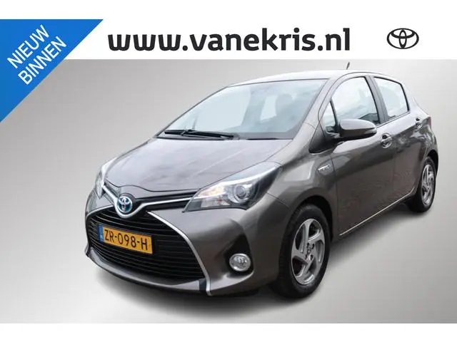Toyota Yaris 1.5 Hybrid Trend ,Lichtmetalen velgen, climate controle, Achteruitrijcamera, Dealer ond...