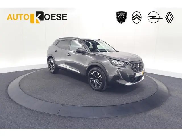 Peugeot 2008 PureTech 130 Allure Pack | Adaptieve Cruise Control | Stoelverwarming | Camera | Apple...