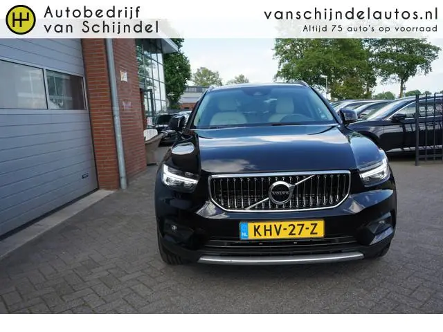Volvo XC40 1.5 T4 RECHARGE INSCRIPTION ELECTR.TREKHAAK FULL LED LEDER STOELVERWAMING V+A STUURVERWAR...