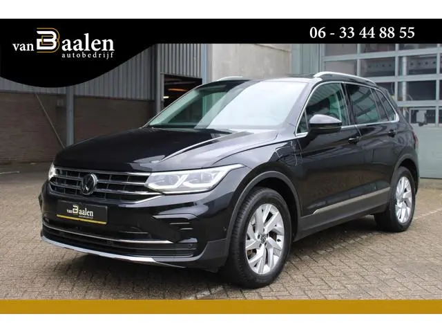 Volkswagen Tiguan 1.4 TSI eHybrid ELEGANCE SOh 99.7% PANO IQ LIGHT VIRTUAL 42000KM!!!