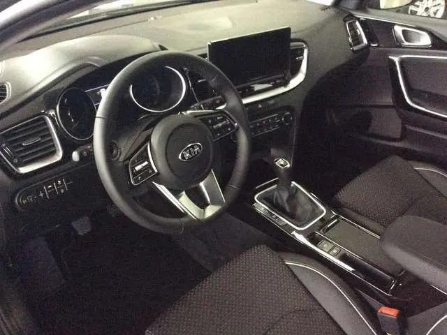 Kia Xceed 1.0 T-GDi DYNAMICLINE (120PK) VOORRAAD VOORDEEL!