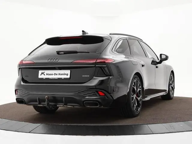 Audi A6 Avant 2.0 367pk e-hybrid Quattro S edition Competition · Wegklapbare Trekhaak · 360 Camera ·...