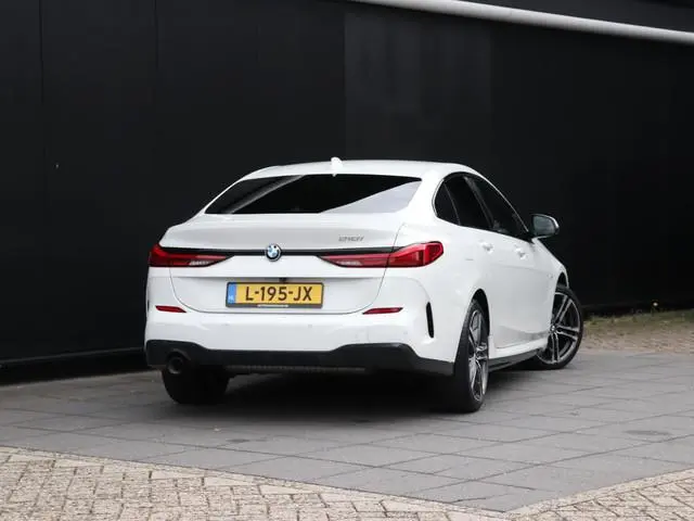 BMW 2-serie Gran Coupé 218i Business Edition | M SPORT | CAMERA | CRUISE | NAVI | APPLE CARPLAY |