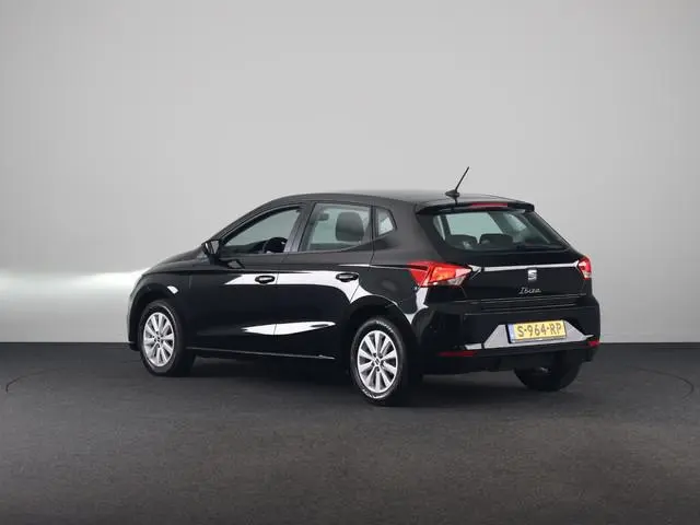 SEAT Ibiza 1.0 EcoTSI Style 95 pk | Navigatie via App | Parkeersensoren achter | Autom. airco | Appl...