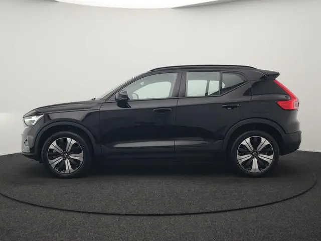 Volvo XC40 Recharge 67 kWh 231pk Dealer O.H. | Trekhaak Af Fabriek | Warmtepomp | Camera | Google As...