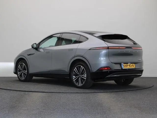 XPENG G6