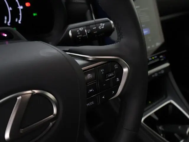 Lexus LBX