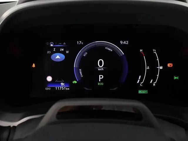 Lexus LBX