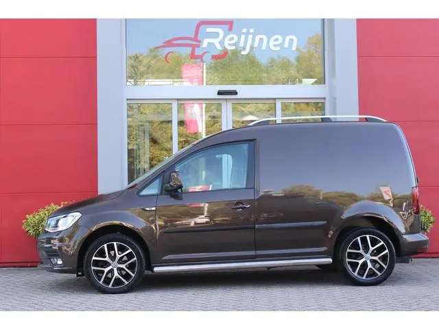 Volkswagen Caddy 2.0 TDI L1H1 BMT EXCLUSIVE EDITION | TREKHAAK | VOLLEDIG LEDEREN BEKLEDING | SIDE B...