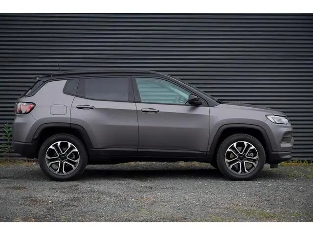 Jeep Compass 4xe 190 Plug-in Hybrid / Navi / 18'' / Incl BTW