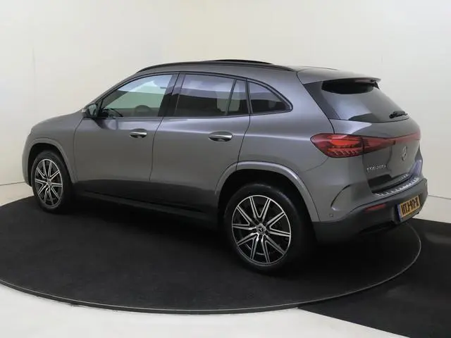 Mercedes-Benz EQA 250+ Business Solution AMG 71 kWh / Memory-Stoelen / Night-Pakket / 360Graden-Came...