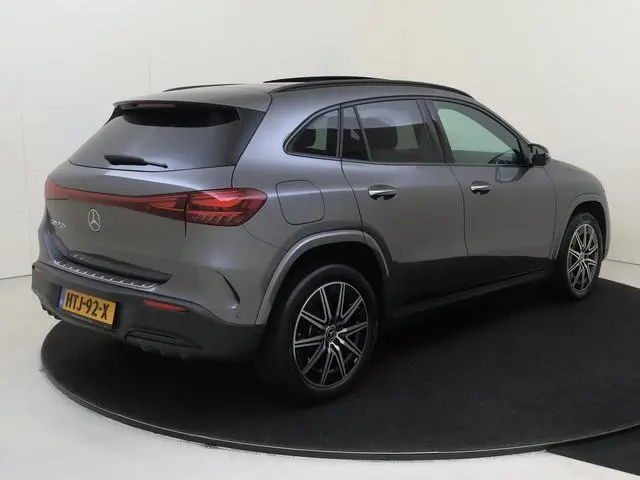 Mercedes-Benz EQA