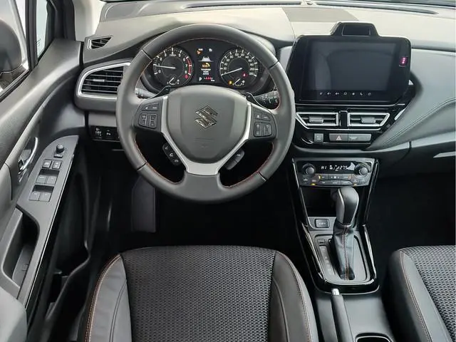 Suzuki S-Cross
