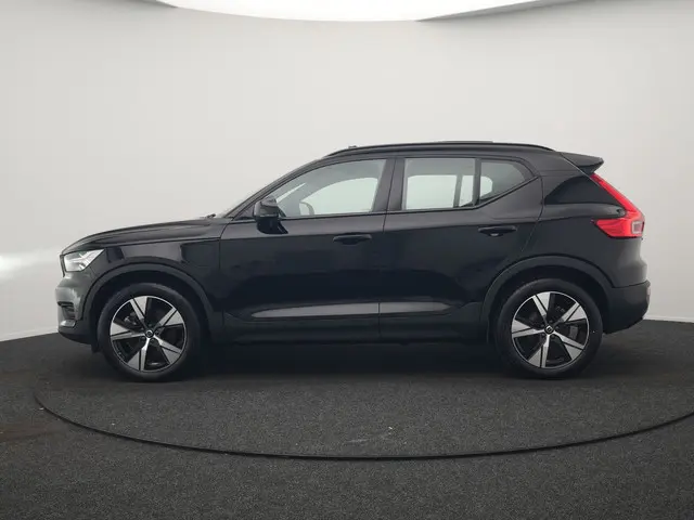 Volvo XC40 T5 Ultimate Dark Plug In Hybrid 263pk Dealer O.H. PHEV | Trekhaak Af Fabriek | Panodak |...