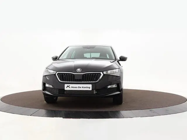 Škoda Scala Selection 1.0 TSI 85 kW / 115 PK Hatchback 6 versn | Image Pakket | 1000,- inruilvoordee...