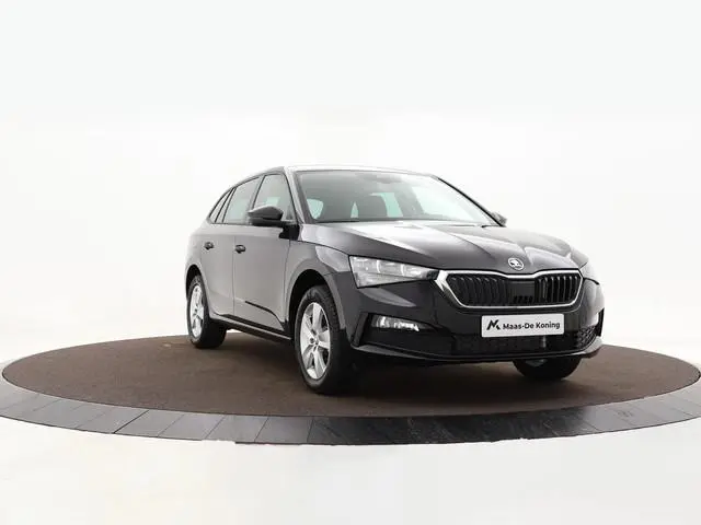 Škoda Scala Selection 1.0 TSI 85 kW / 115 PK Hatchback 6 versn | Image Pakket | 1000,- inruilvoordee...